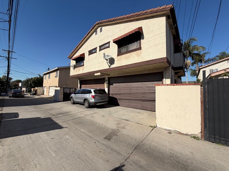 More Photos Of 246 E Hullett St, Long Beach Apartments For Sale