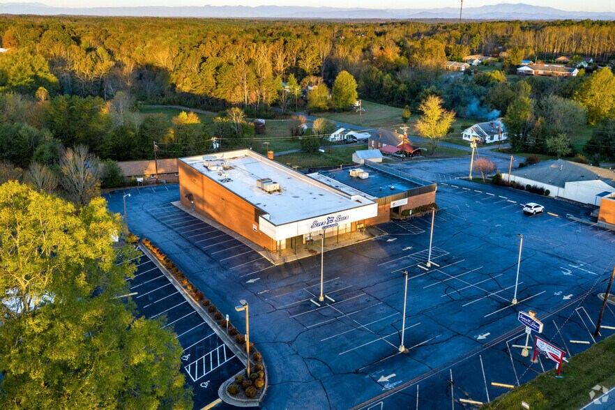 More Photos Of 721 Malcolm Blvd, Rutherford College Medical For Lease