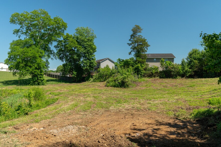 More Photos Of 2005 Boyds Creek Hwy, Sevierville Warehouse For Sale