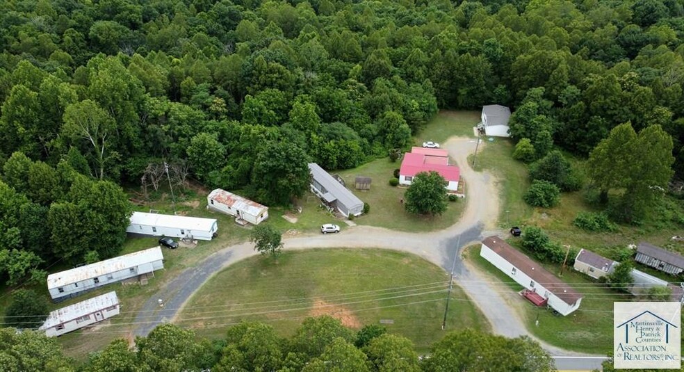 More Photos Of 7 Barbwave Cir, Martinsville Manufactured Housing Mobile Home Park For Sale
