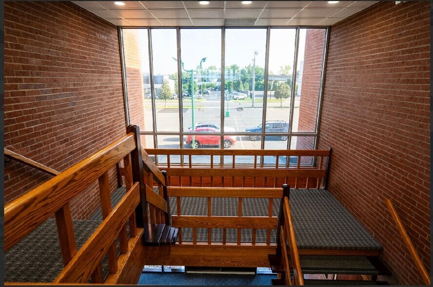 More Photos Of 477 Connecticut Blvd, East Hartford Medical For Lease