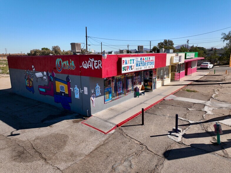 More Photos Of 11424 Bartlett Ave, Adelanto Storefront Retail Residential For Sale
