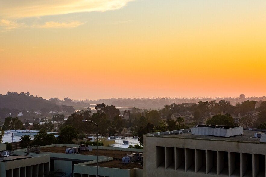 More Photos Of 2180 S El Camino Real, Oceanside Office For Sale