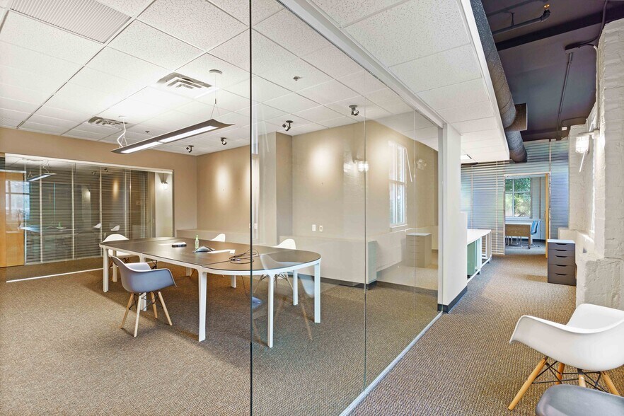 More Photos Of 590 Means St NW, Atlanta Unknown For Lease