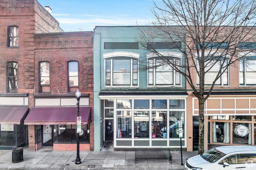 More Photos Of 121-149 W Washington St, Suffolk Apartments For Lease