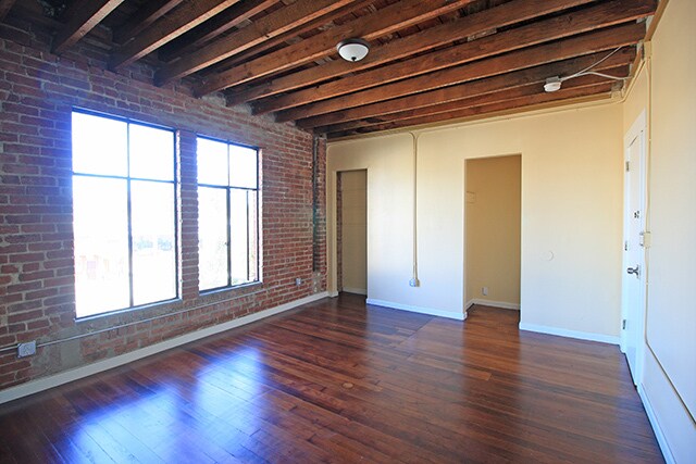 More Photos Of 2515-2521 San Pablo Ave, Oakland Apartments For Sale
