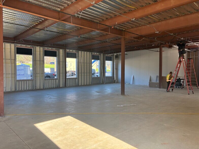 More Photos Of 7355 Main St, Woodstock Medical For Lease