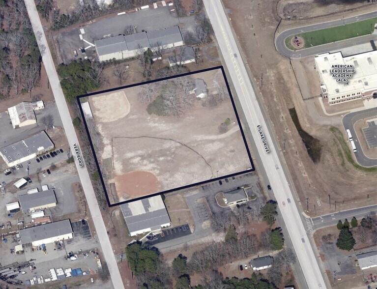 More Photos Of 834 S Lake Dr, Lexington Land For Sale