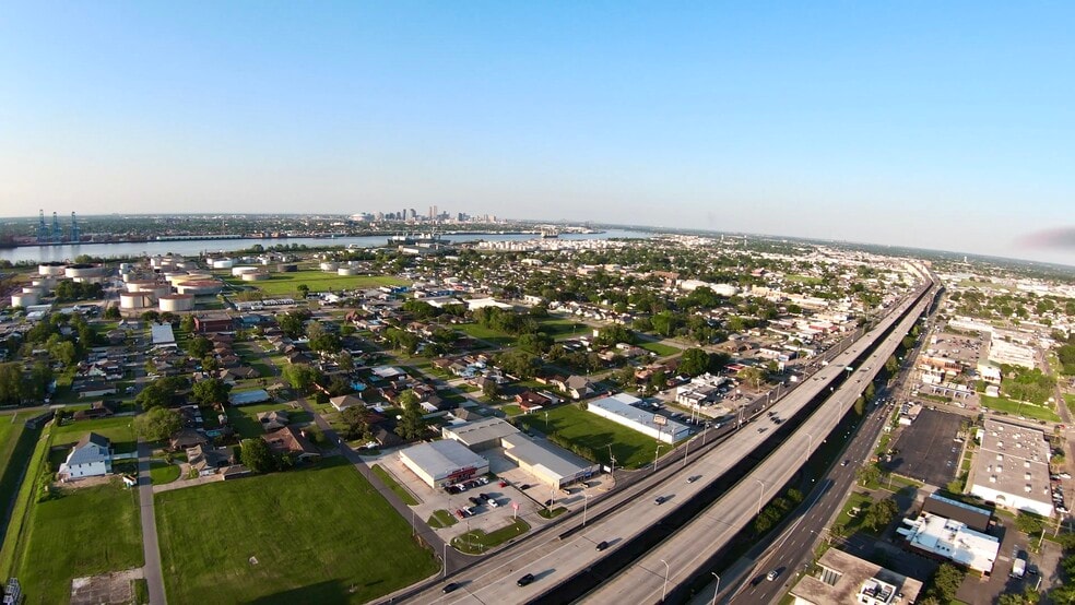 More Photos Of 990 Avenue K, Marrero Hotel For Sale