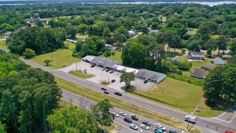 More Photos Of 2058-2090 George Washington Memorial Hwy, Gloucester Point Freestanding For Lease