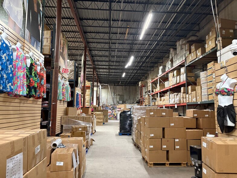 More Photos Of 4401 Nw 167th St, Miami Gardens Warehouse For Lease