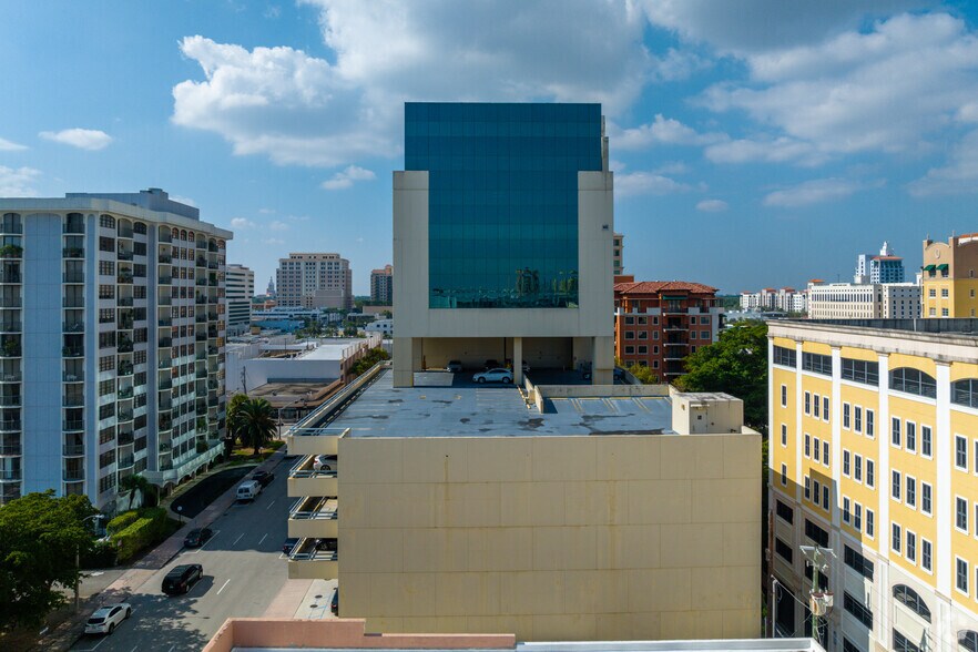 More Photos Of 75 Valencia Ave, Coral Gables Office For Lease