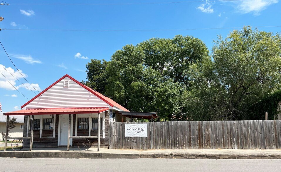 Primary Photo Of 111 Cypress st, Essex Bar For Sale