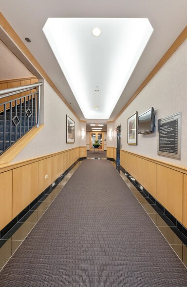 More Photos Of 2205 Point Blvd, Elgin Office For Lease