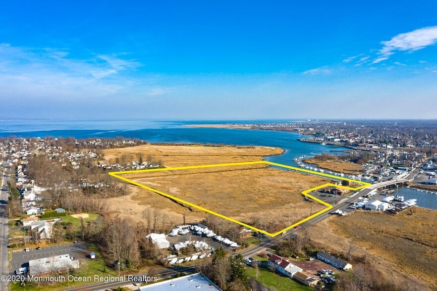 More Photos Of 520 Amboy, Keyport Marina For Sale