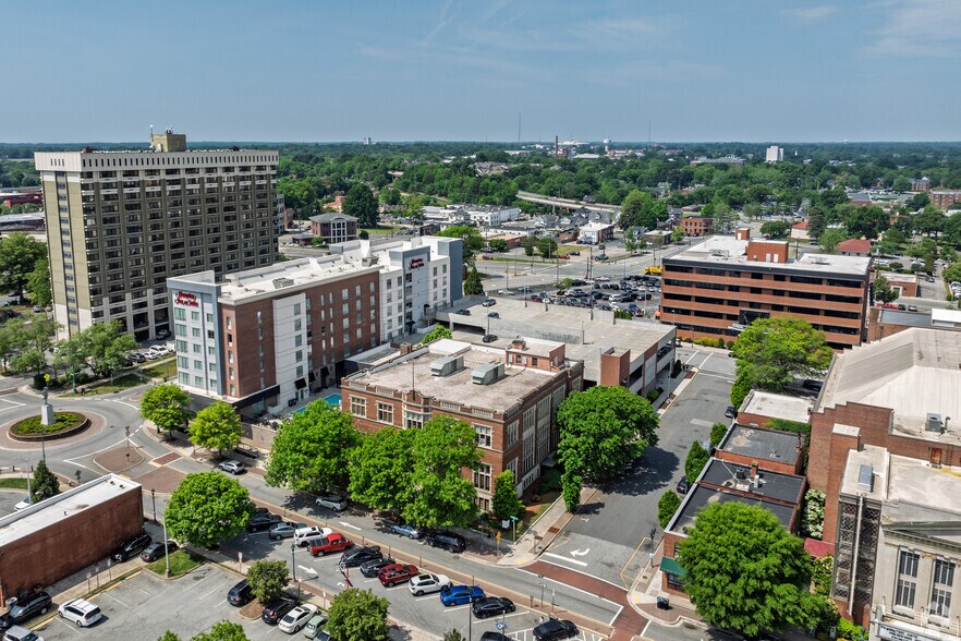 More Photos Of 330 S Greene St, Greensboro Office For Sale