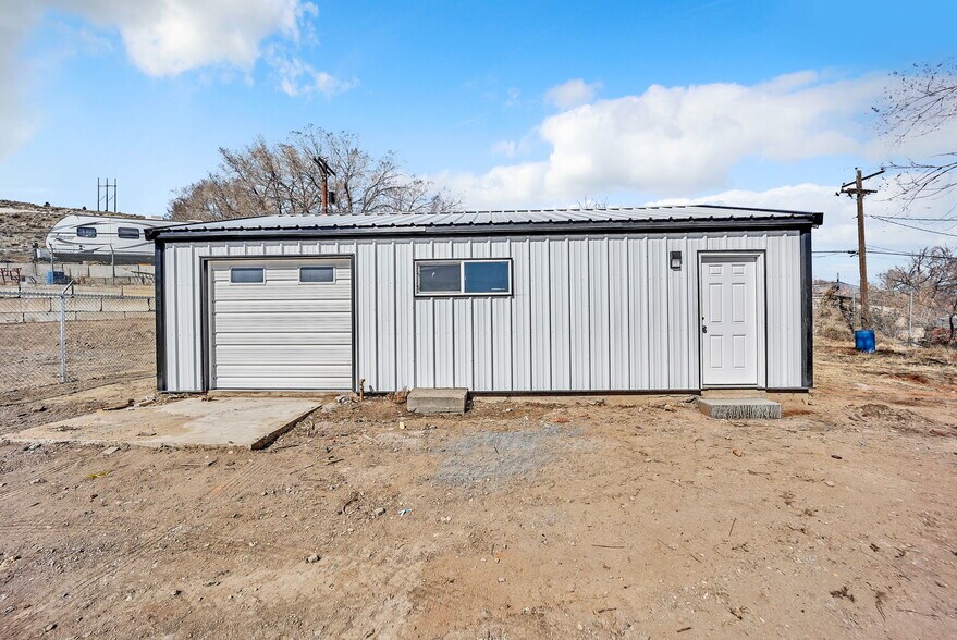 More Photos Of 624 S 29th St, Colorado Springs Light Manufacturing For Sale