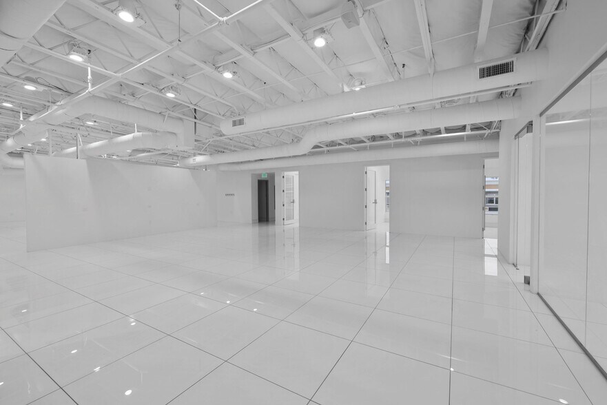 More Photos Of 2244 W Coast Hwy, Newport Beach Office For Lease