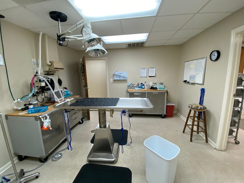 More Photos Of 3635 Sycamore Dairy Rd, Fayetteville Medical For Sale