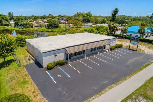 More Photos Of 12538 Palm Beach Blvd, Fort Myers Freestanding For Sale
