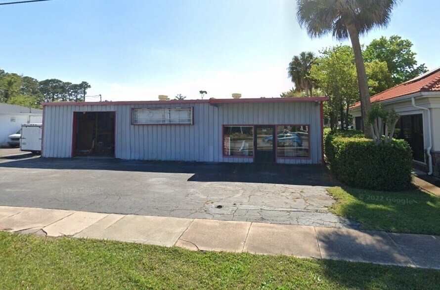 More Photos Of 300-330 S Yonge St, Ormond Beach Industrial For Sale