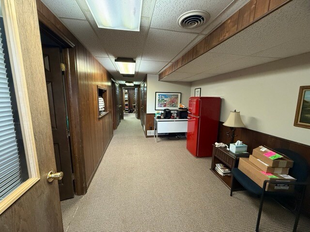 More Photos Of 401 N Main St, Princeton Office For Sale