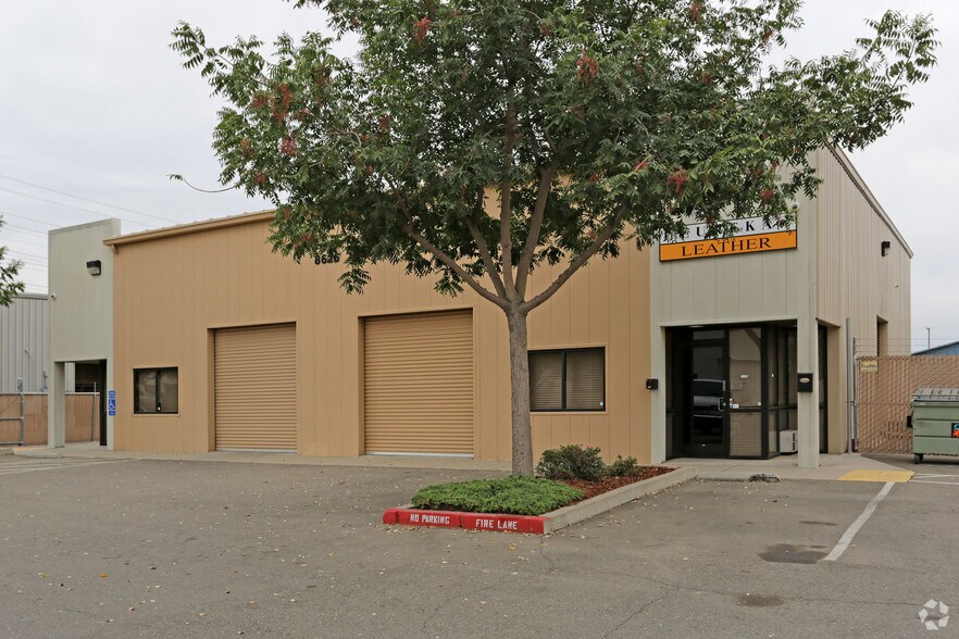 More Photos Of 8626 Elder Creek Rd, Sacramento Warehouse For Lease