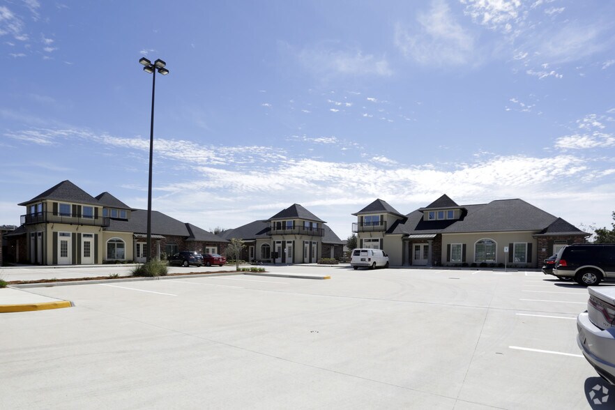 More Photos Of 11439 Spring Cypress Rd, Tomball Medical For Sale