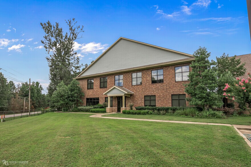 More Photos Of 10100 Woolworth Rd, Keithville Medical For Lease