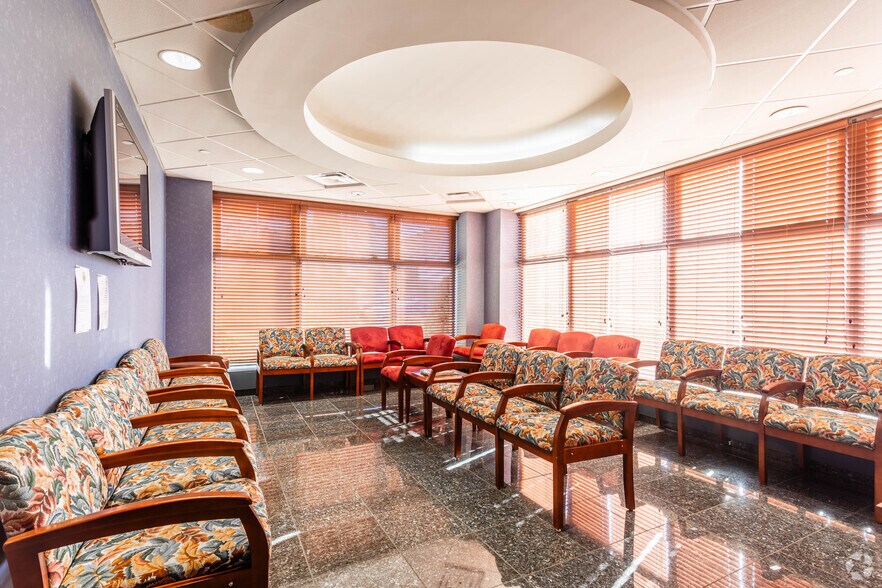 More Photos Of 630 Broad St, Carlstadt Medical For Sale