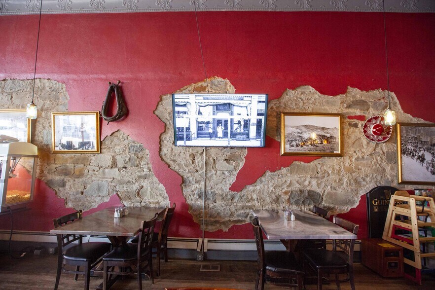 More Photos Of 341 N Commercial St, Trinidad General Retail For Sale