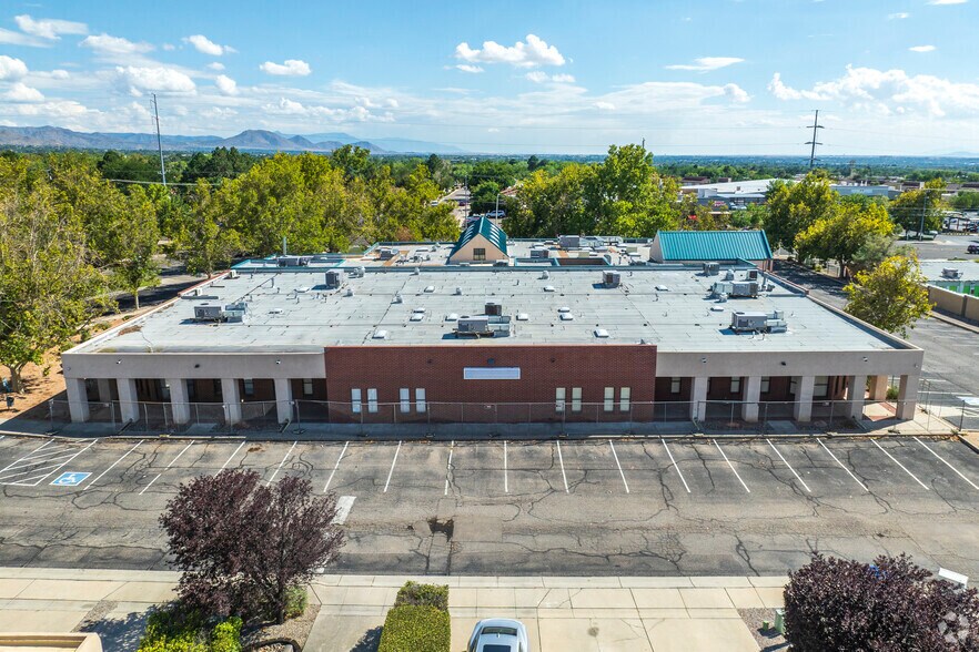 More Photos Of 9901 Montgomery Blvd NE, Albuquerque Veterinarian Kennel For Sale