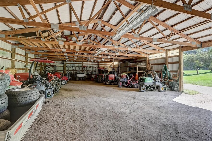 More Photos Of 800 S Main St, Lake Mills Golf Course Driving Range For Sale