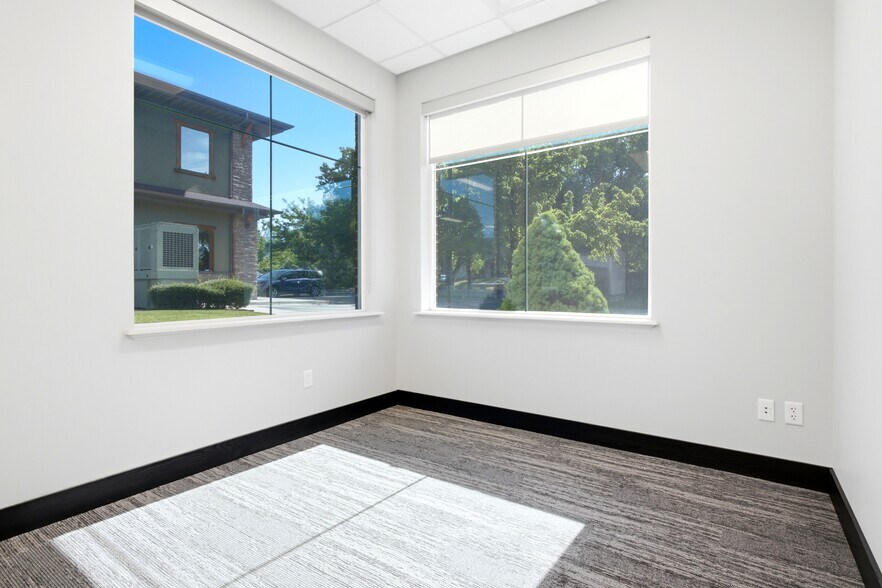 More Photos Of 11645 S 700 E, Draper Office For Lease