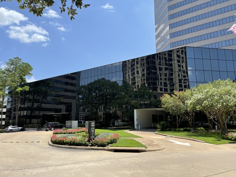 Primary Photo Of 5 Riverway, Houston Office For Sale