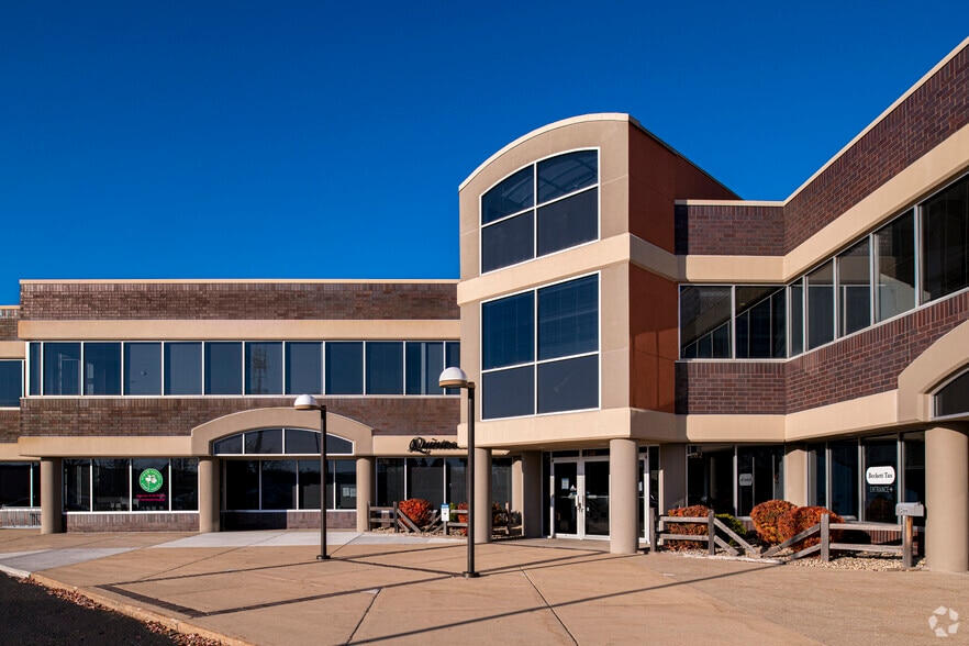 Primary Photo Of 258 Corporate Dr, Madison Office For Lease