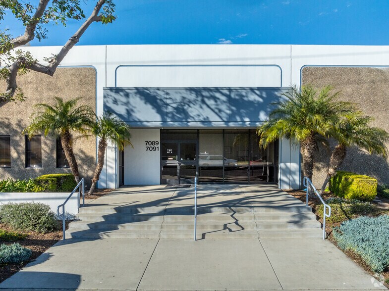 More Photos Of 7089-7091 Belgrave Ave, Garden Grove Manufacturing For Lease