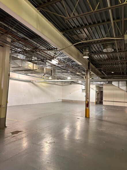 More Photos Of 600 Boyce Rd, Pittsburgh Food Processing For Sale