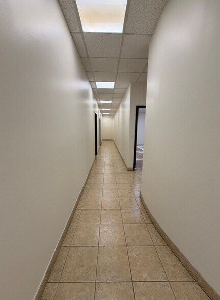 More Photos Of 4717 Van Nuys Blvd, Sherman Oaks Office For Lease