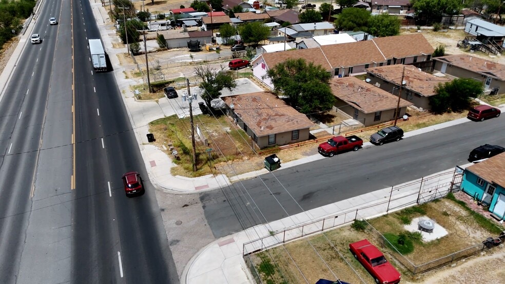 Primary Photo Of 3458 Del Rio Blvd, Eagle Pass Apartments For Sale