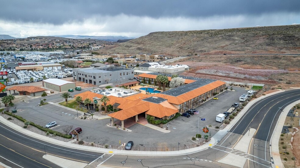 More Photos Of 1450 S Auto Mall Dr, St George Hotel For Sale