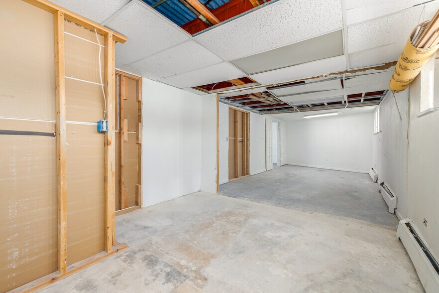 More Photos Of 8221 Bradburn Dr, Westminster Office For Sale