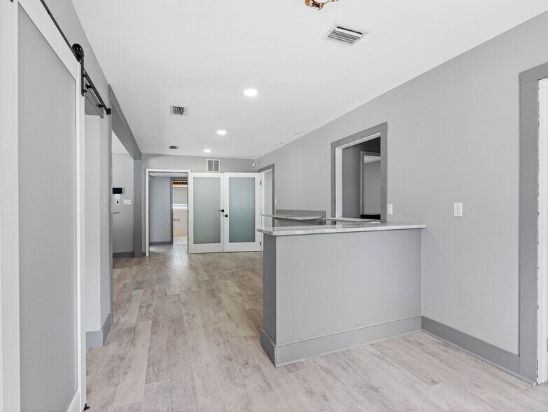 More Photos Of , Tampa Office For Sale