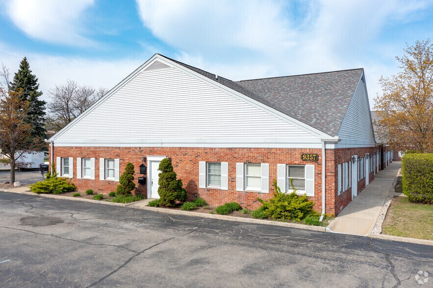 More Photos Of 9357 General Dr, Plymouth Office For Lease