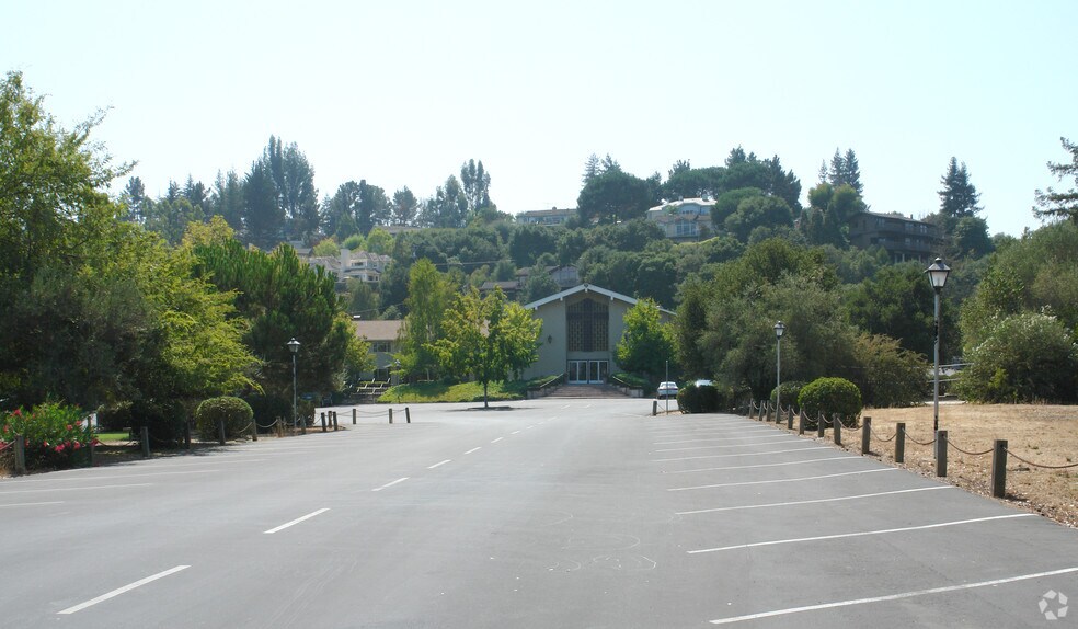 Primary Photo Of 858 University Ave, Los Altos Religious Facility For Lease