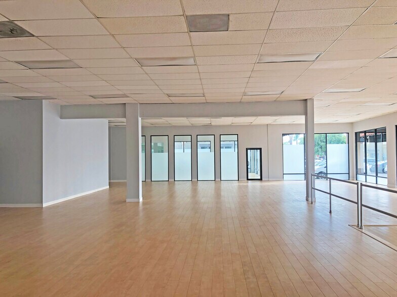 More Photos Of 1201-1225 Truman St, San Fernando Unknown For Lease