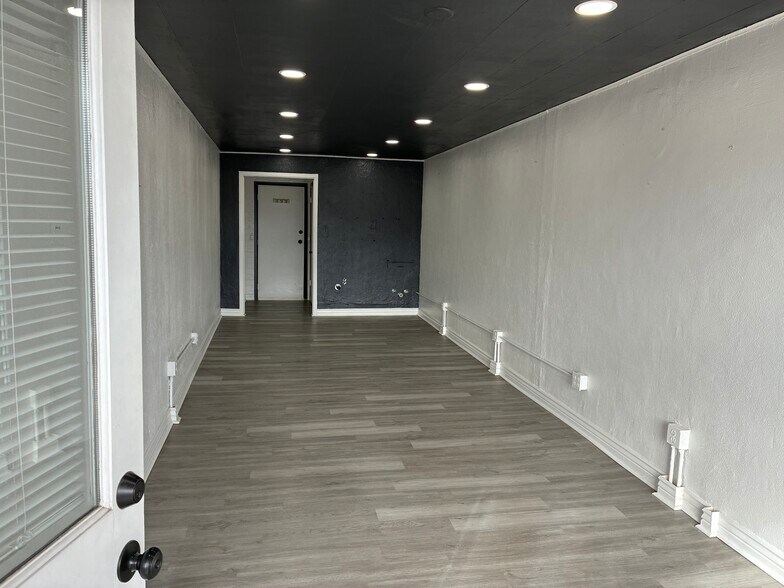 More Photos Of 8316 E State Route 69, Prescott Valley Unknown For Lease