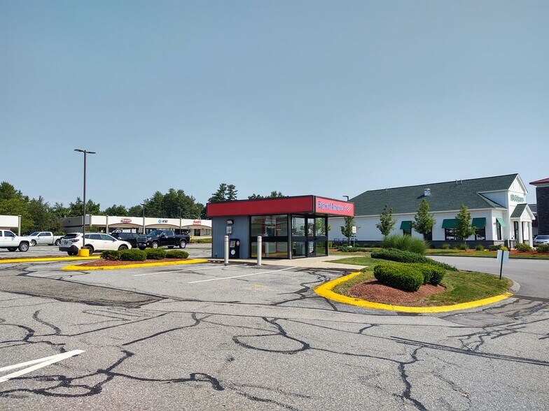 More Photos Of 44 Nashua Rd, Londonderry Unknown For Lease