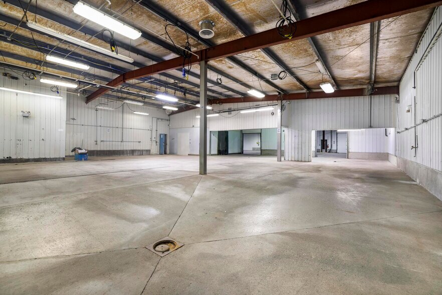 More Photos Of 4074 N 2000 E, Filer Warehouse For Sale