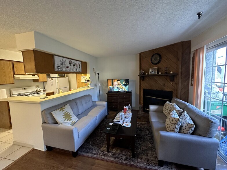 More Photos Of 10205 Plainview Ave, Tujunga Apartments For Sale